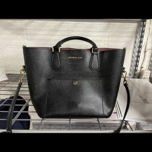 Michele Kors black tote bag